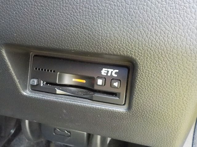 SUZUKI SWIFT 2019 Image 31