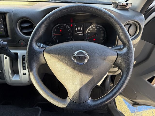 NISSAN NV350 CARAVAN 2021 Image 31