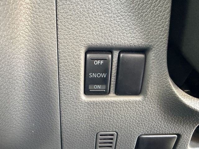 NISSAN NV350 CARAVAN 2021 Image 31