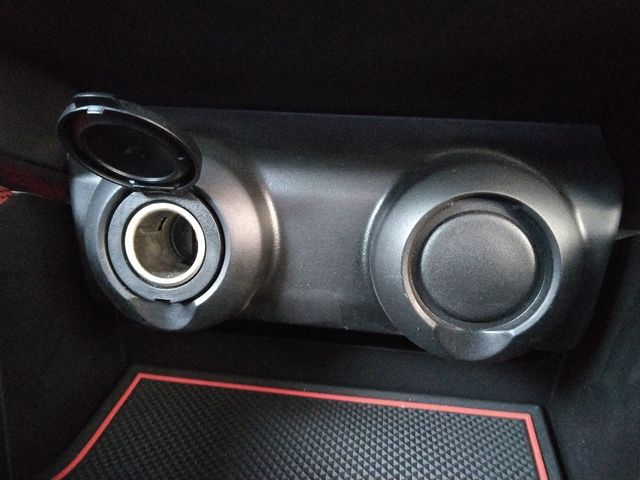 SUZUKI SWIFT 2018 Image 31