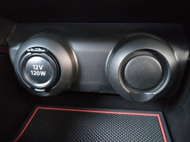 SUZUKI SWIFT 2018 Image 31