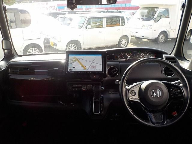 HONDA N BOX CUSTOM 2021 Image 31