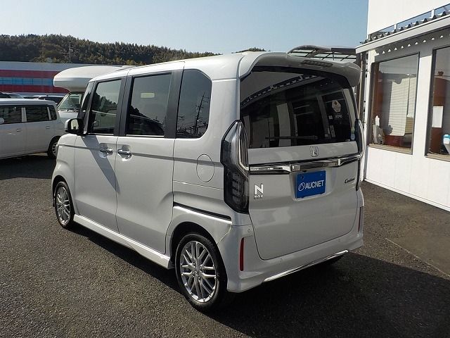 HONDA N BOX CUSTOM 2021 Image 31