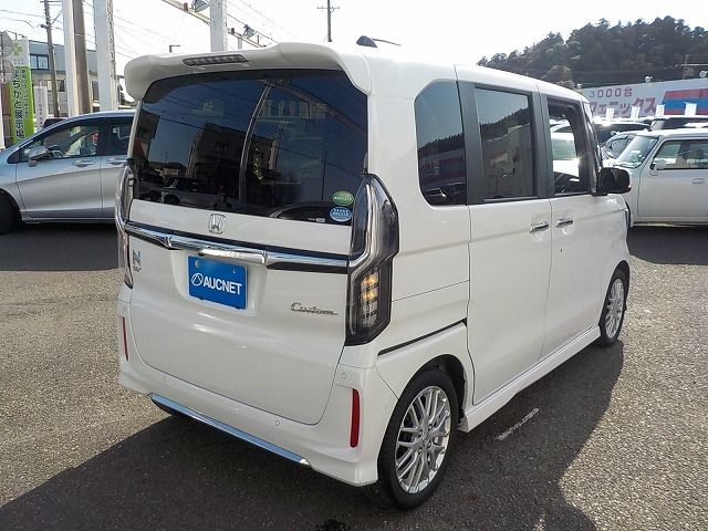 HONDA N BOX CUSTOM 2021 Image 31