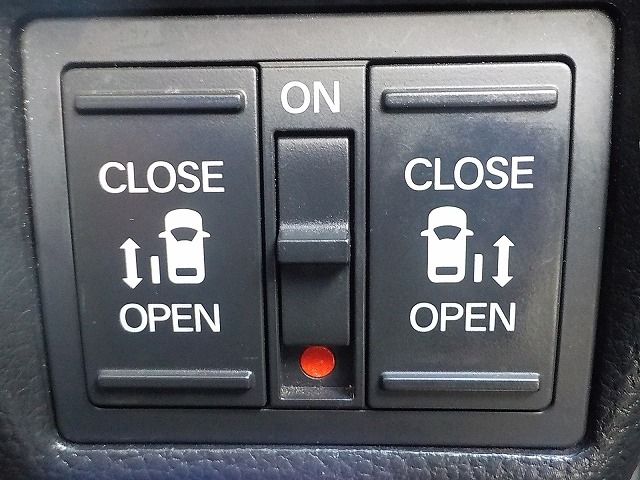 HONDA N BOX CUSTOM 2021 Image 31