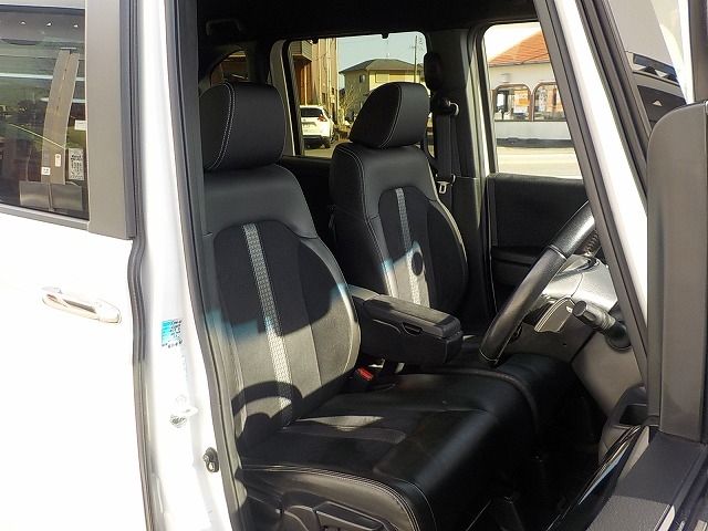 HONDA N BOX CUSTOM 2021 Image 31