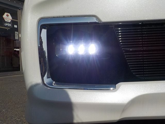 HONDA N BOX CUSTOM 2021 Image 31