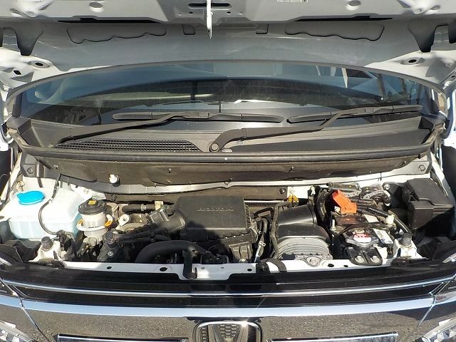 HONDA N BOX CUSTOM 2021 Image 31