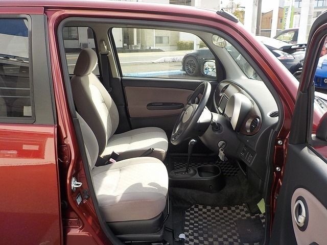 DAIHATSU MIRA GINO 2005 Image 31