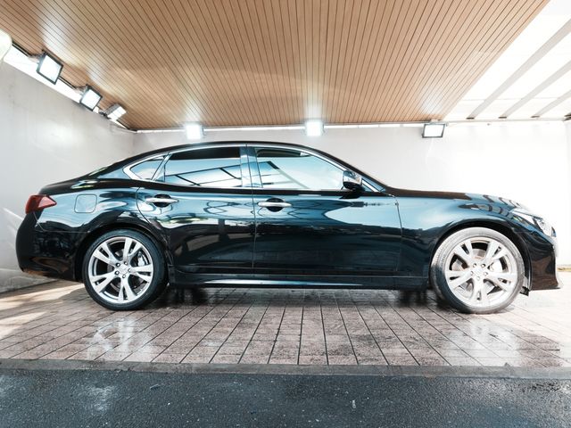 NISSAN FUGA 2015 Image 31