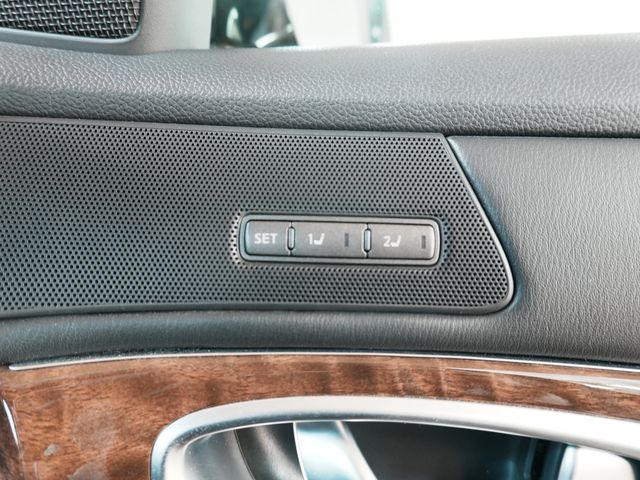 NISSAN FUGA 2015 Image 31