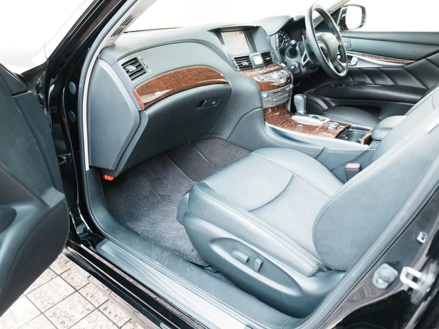 NISSAN FUGA 2015 Image 31