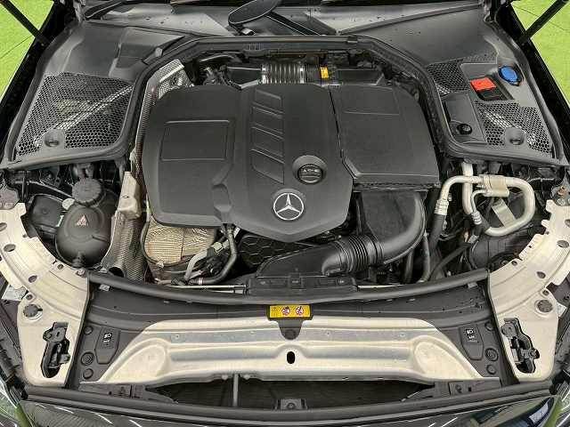 MERCEDES BENZ C CLAS 2019 Image 31
