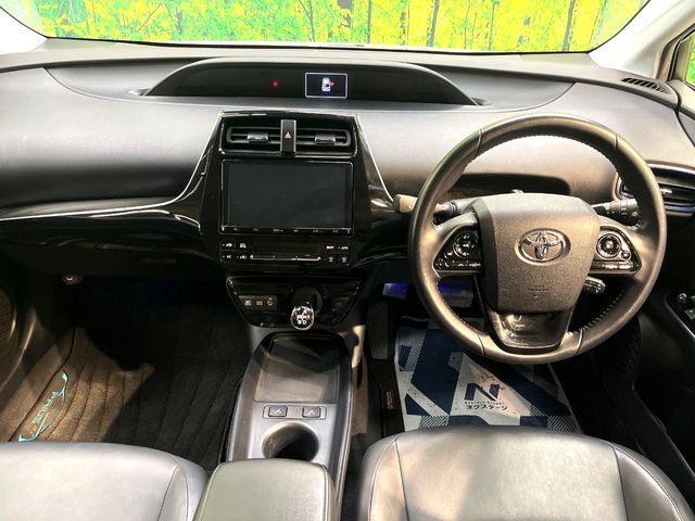 TOYOTA PRIUS 2019 Image 31