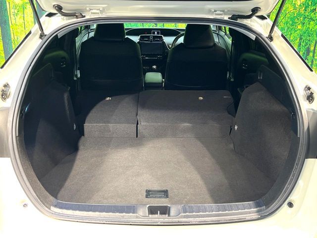 TOYOTA PRIUS 2019 Image 31