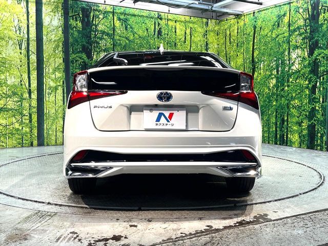 TOYOTA PRIUS 2019 Image 31