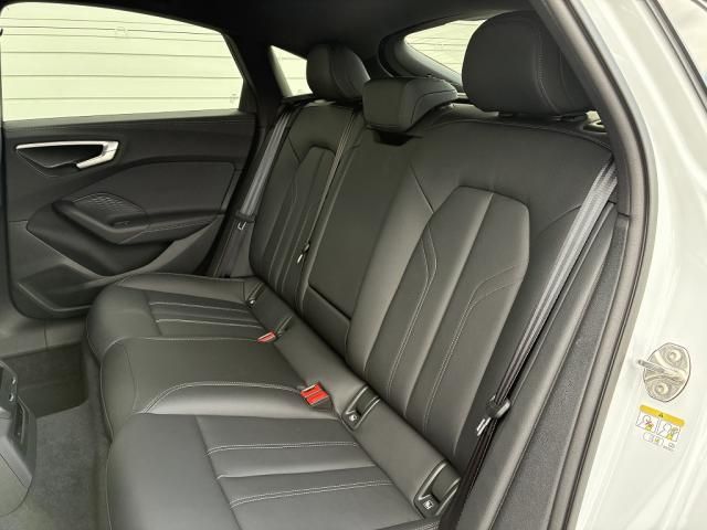 AUDI A5 AVANT 2025 Image 31