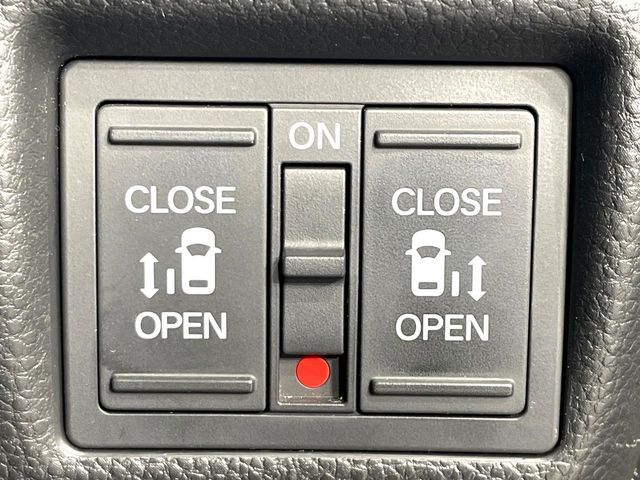 HONDA N BOX CUSTOM 2018 Image 31