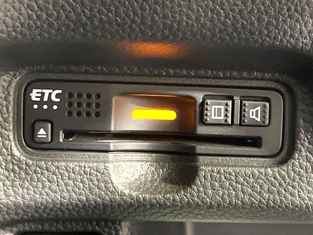 HONDA N BOX CUSTOM 2018 Image 31