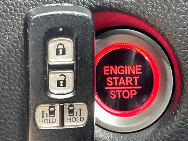 HONDA N BOX CUSTOM 2018 Image 31