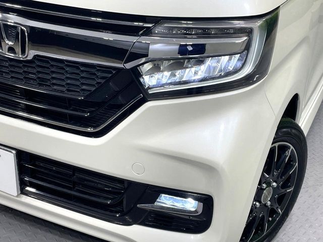 HONDA N BOX CUSTOM 2018 Image 31