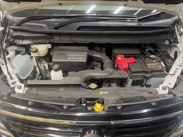 NISSAN SERENA  WG 2024 Image 31