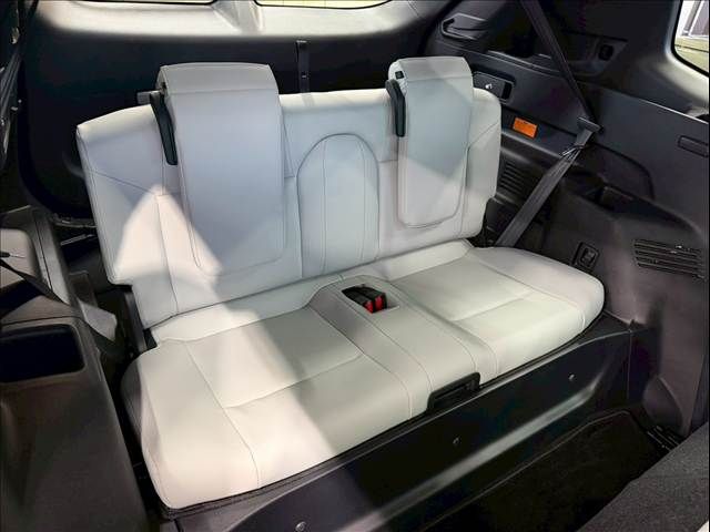 MITSUBISHI OUTLANDER PHEV 2022 Image 31