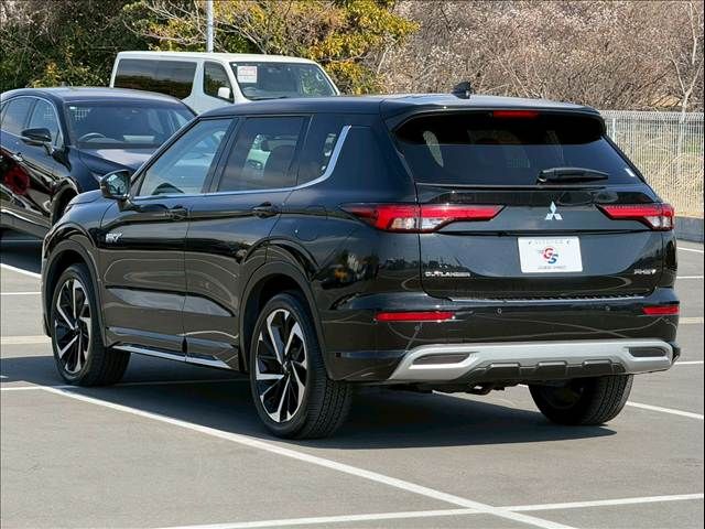 MITSUBISHI OUTLANDER PHEV 2022 Image 31