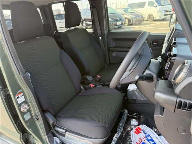 SUZUKI JIMNY NOMADE 2026 Image 31