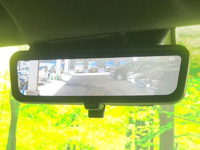 TOYOTA HIACE VAN 2WD 2024 Image 31