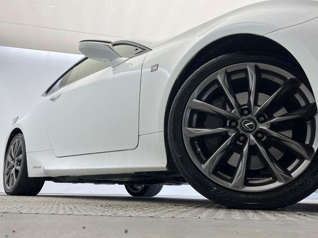 TOYOTA LEXUS RC300H 2019 Image 31
