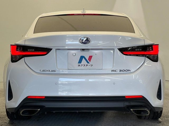 TOYOTA LEXUS RC300H 2019 Image 31