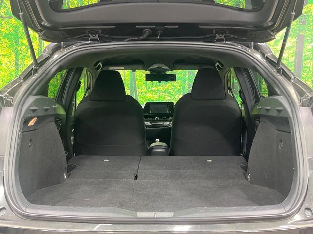 TOYOTA C-HR 2019 Image 31