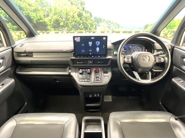 HONDA STEPWAGON E:HEV SPAD 2024 Image 31