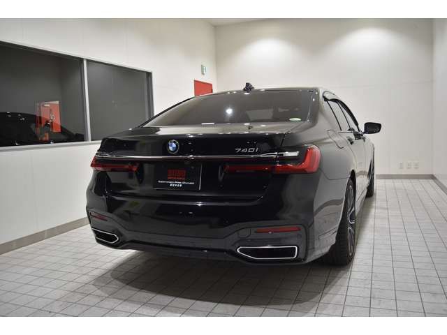 BMW 7SERIES 2020 Image 31