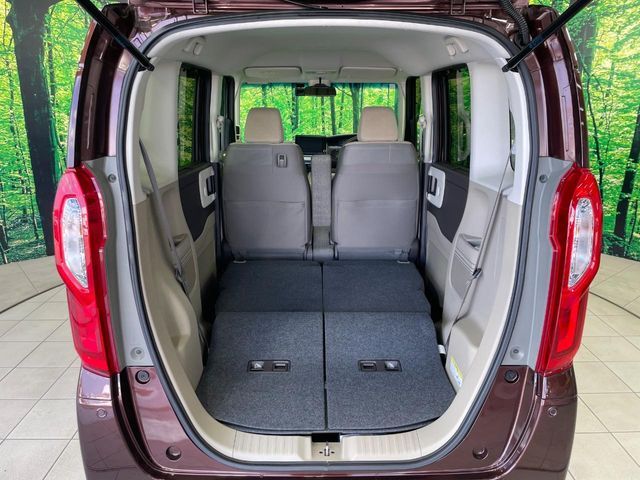 HONDA N BOX 2018 Image 31