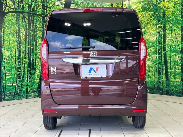 HONDA N BOX 2018 Image 31