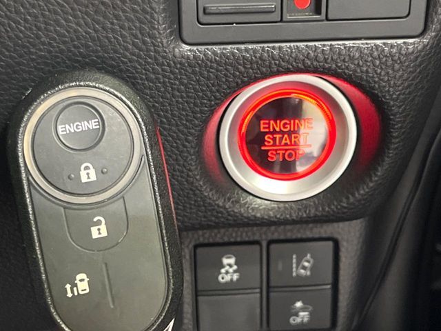 HONDA N BOX CUSTOM 2018 Image 31