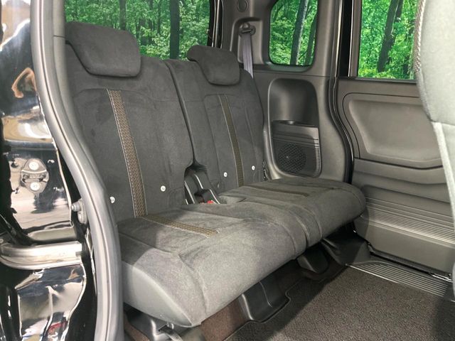 HONDA N BOX CUSTOM 2018 Image 31