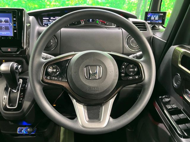 HONDA N BOX CUSTOM 2018 Image 31