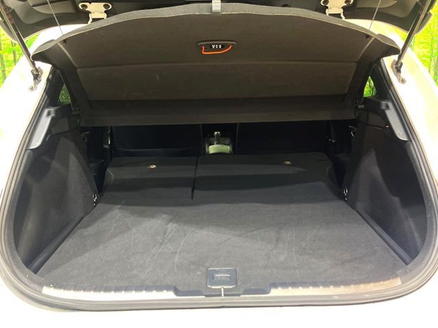 TOYOTA COROLLA SPORT HYBRID 2019 Image 31