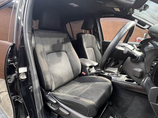 TOYOTA HILUX 4WD 2020 Image 31