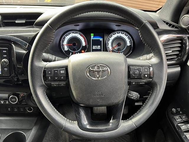 TOYOTA HILUX 4WD 2020 Image 31