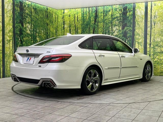 TOYOTA CROWN SEDAN HYBRID 2019 Image 31