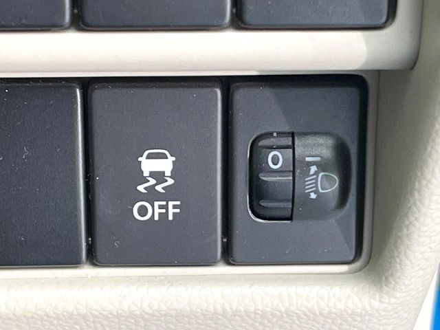 SUZUKI WAGON R 2018 Image 31