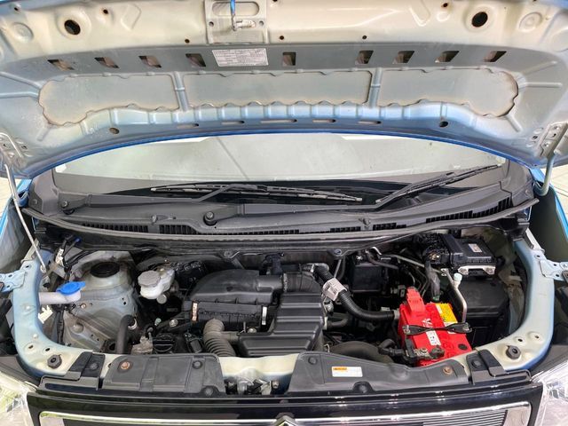 SUZUKI WAGON R 2018 Image 31