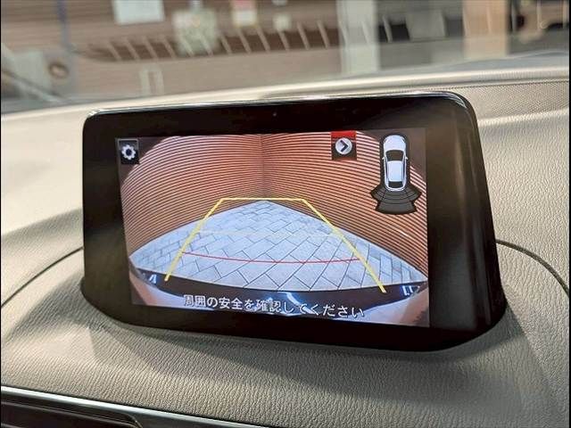 MAZDA AXELA SEDAN 2018 Image 31