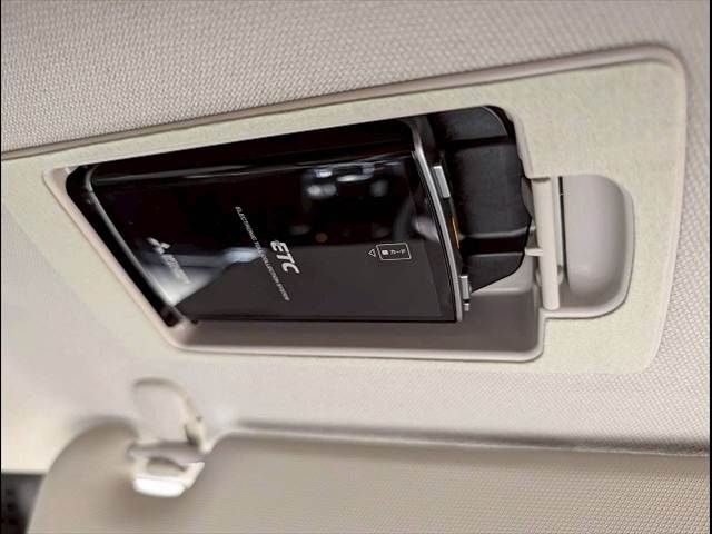 MAZDA AXELA SEDAN 2018 Image 31