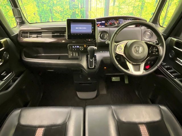 HONDA N BOX CUSTOM 2018 Image 31