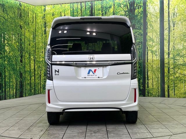 HONDA N BOX CUSTOM 2018 Image 31